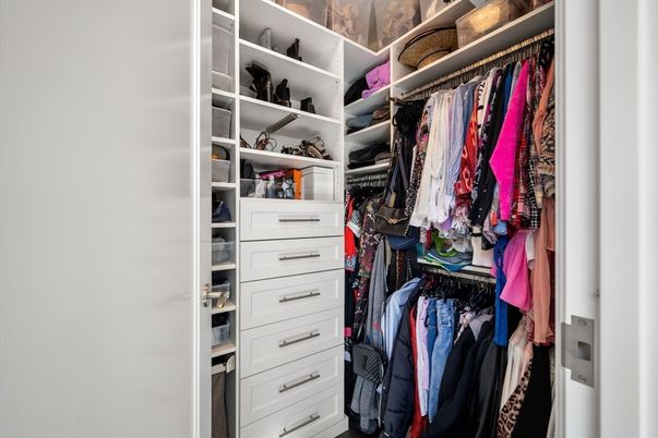 Interior, Walk-in Closets