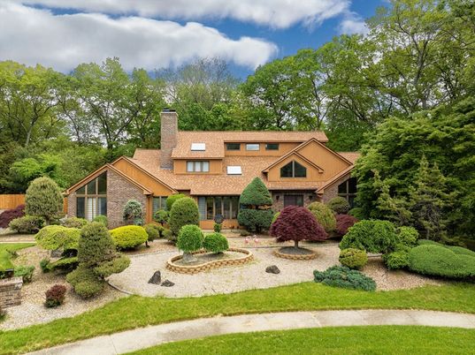 Exterior, Facade, Brick Facade, Tudor Revival