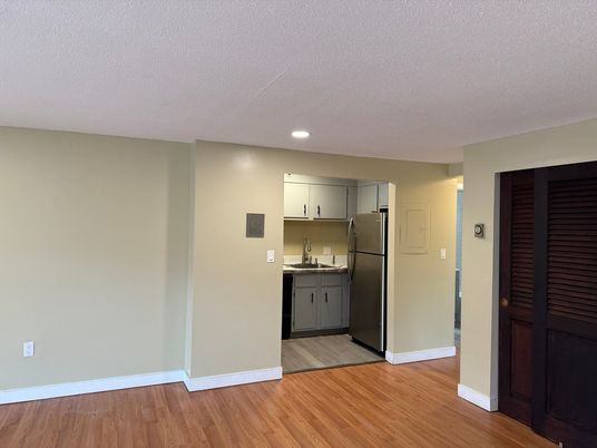 Interior, Kitchen, Recessed Lighting, Wood Texture Flooring