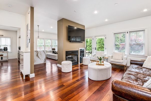 Fireplace, Interior, Living room, Pendant Lights, Recessed Lighting, Wood Texture Flooring