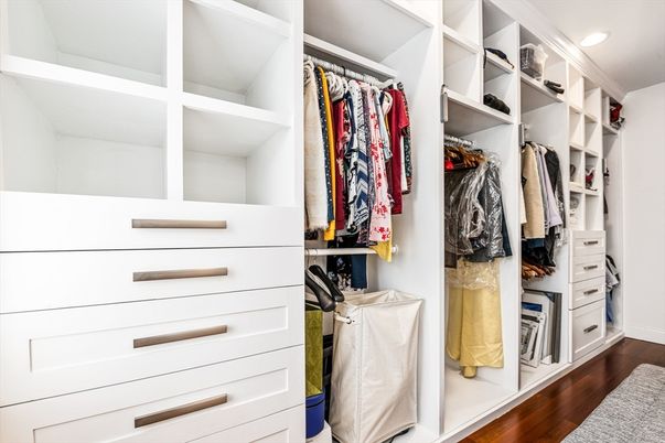Interior, Recessed Lighting, Walk-in Closets, Wood Texture Flooring