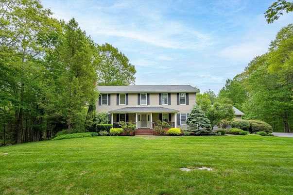 Backyard, Exterior, Facade, Georgian