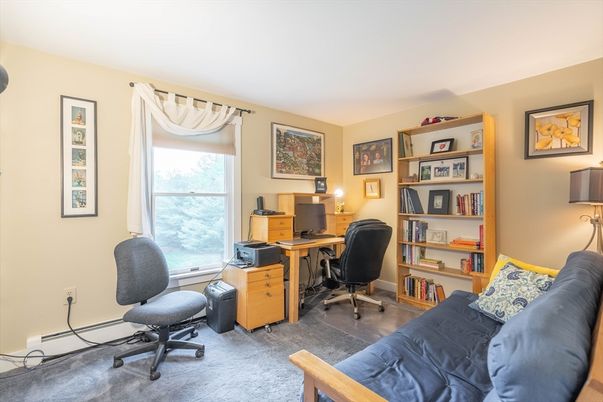 Home Office, Interior