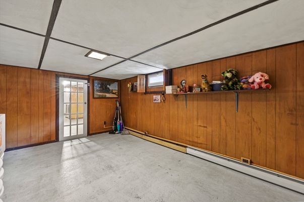Empty room, Interior, Wooden Walls