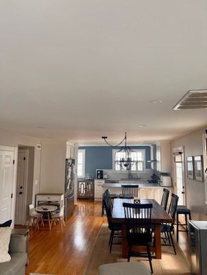 Chandelier, Dining room, Interior, Kitchen, Wood Texture Flooring