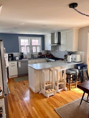 Interior, Kitchen, Recessed Lighting, Wood Texture Flooring