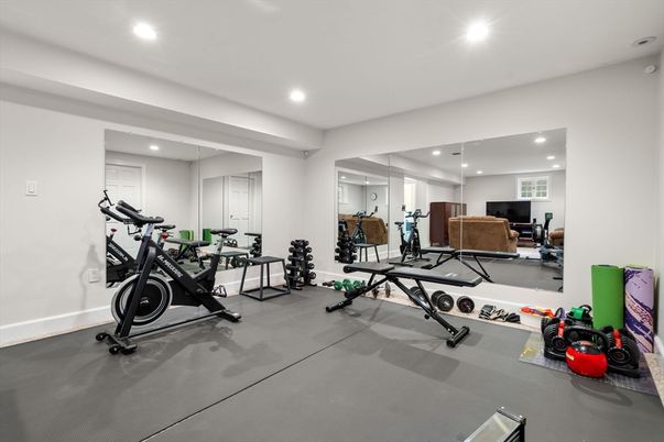Fitness Equipment, Interior, Recessed Lighting
