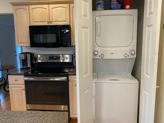 Interior, Kitchen, Stainless Steel Appliances, Utility Closets, Washer, Wood Texture Flooring