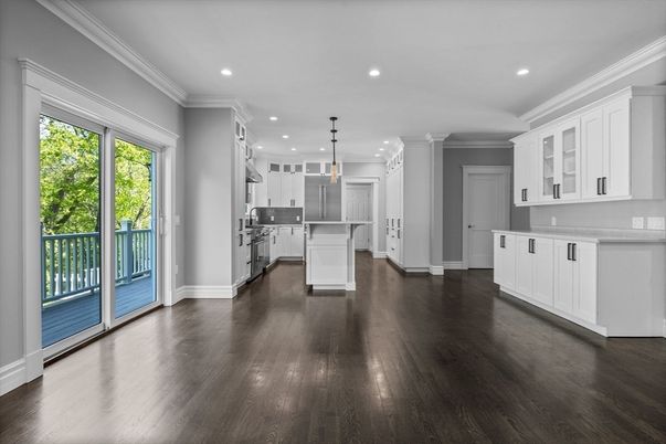 Interior, Kitchen, Pendant Lights, Recessed Lighting, Wood Texture Flooring