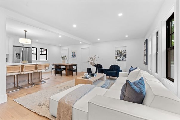 Dining room, Interior, Living room, Pendant Lights, Recessed Lighting, Wood Texture Flooring