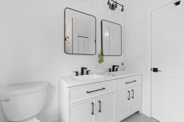 Bathroom, Dual Sink Vanities, Interior