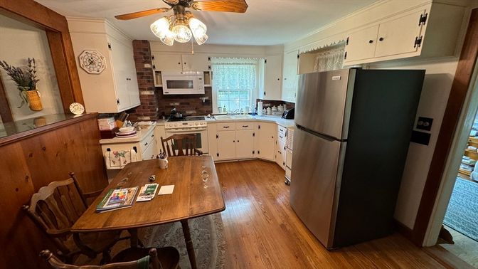 Dining room, Interior, Kitchen, Wood Texture Flooring