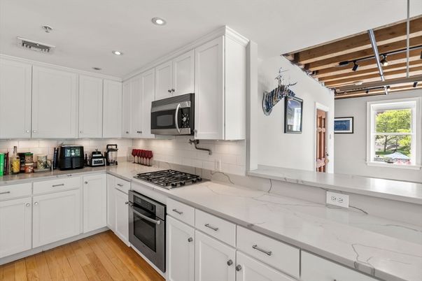 Interior, Kitchen, Recessed Lighting, Wooden Beams, Wooden Ceilings, Wood Texture Flooring