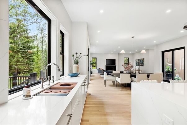 Dining room, Interior, Kitchen, Pendant Lights, Recessed Lighting, Wood Texture Flooring
