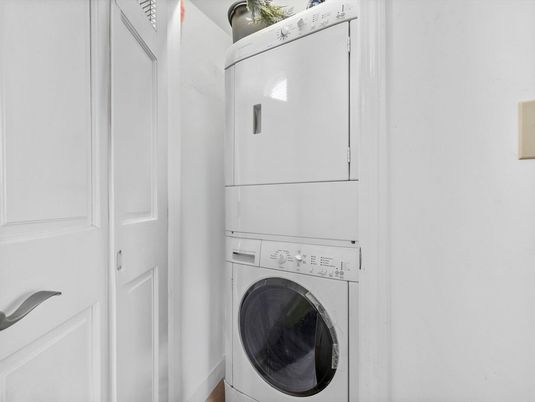 Interior, Utility Closets, Washer