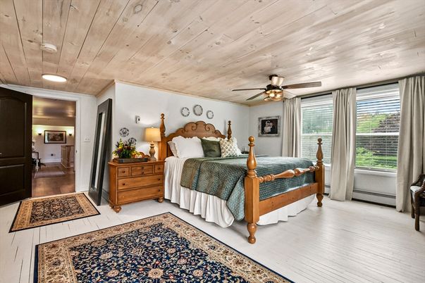 Bedroom, Interior, Recessed Lighting, Wooden Ceilings, Wood Texture Flooring