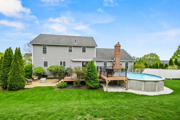 Backyard, Exterior, Pool