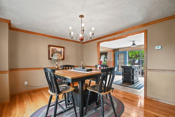 Chandelier, Dining room, Interior, Wood Texture Flooring