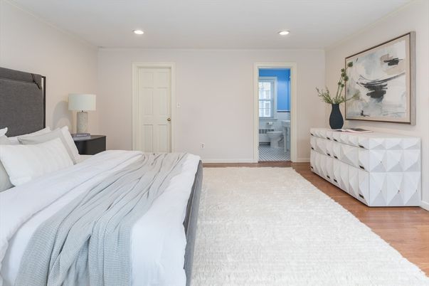 Bathroom, Bedroom, Interior, Recessed Lighting, Wood Texture Flooring