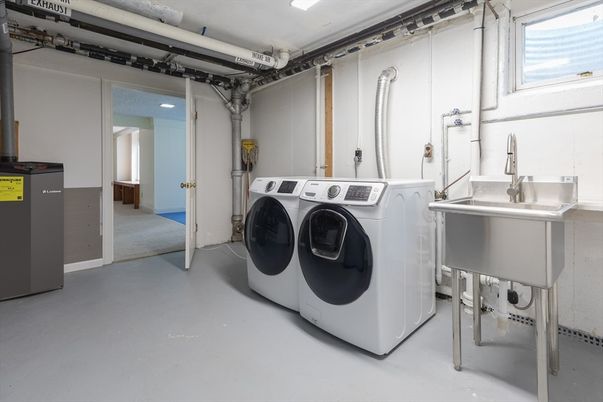 Interior, Washer