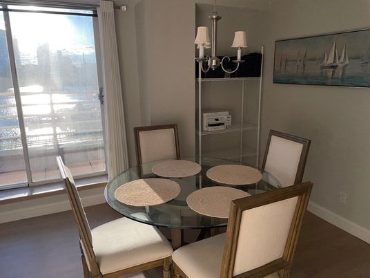 Chandelier, Dining room, Interior