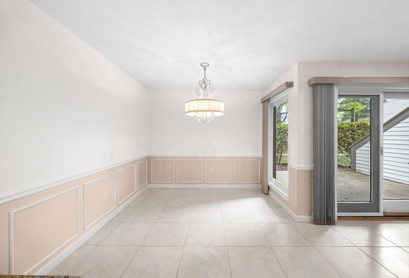 Chandelier, Empty room, Interior