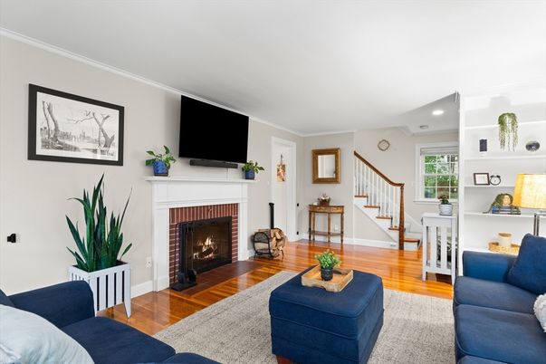 Fireplace, Interior, Living room, Recessed Lighting, Wood Texture Flooring