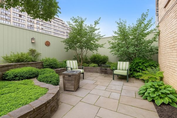 Exterior, Hot Tub