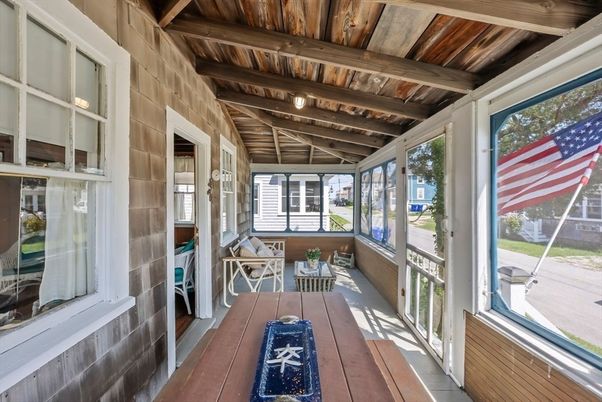 Interior, Sun Room, Wooden Beams, Wooden Ceilings