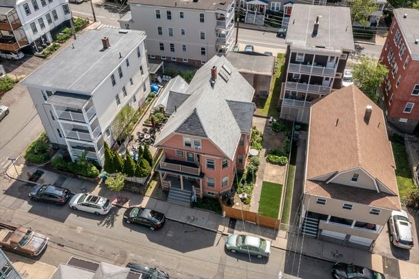 Exterior, Drone
