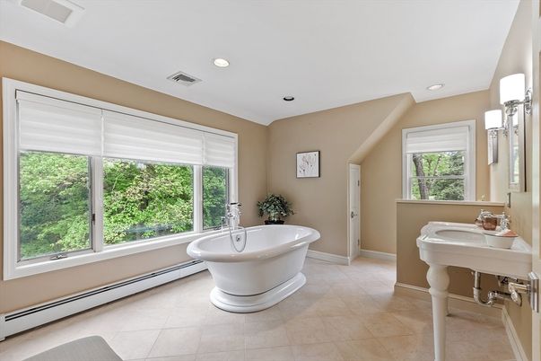 Bathroom, Free Standing Baths, Interior, Recessed Lighting