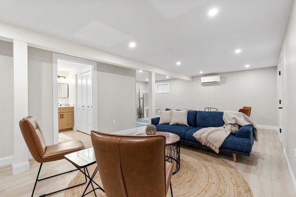 Interior, Living room, Recessed Lighting, Wood Texture Flooring