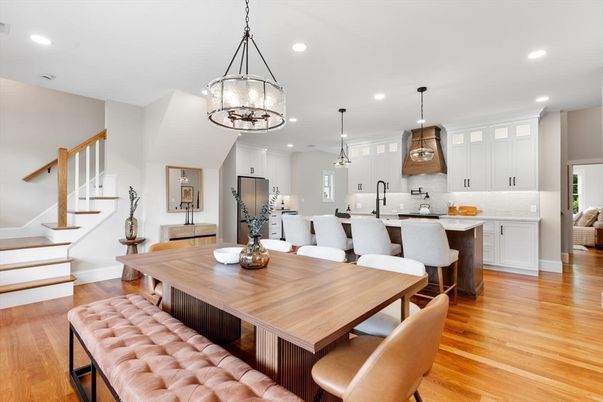 Dining room, Interior, Kitchen, Pendant Lights, Recessed Lighting, Wood Texture Flooring