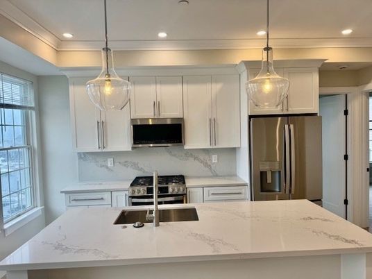 Interior, Kitchen, Pendant Lights, Recessed Lighting, Stainless Steel Appliances