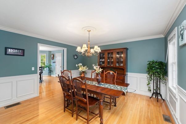 Chandelier, Dining room, Interior, Wood Texture Flooring