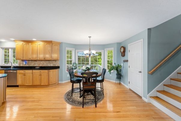 Chandelier, Dining room, Interior, Kitchen, Recessed Lighting, Wood Texture Flooring
