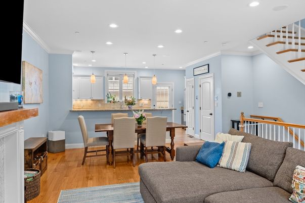 Dining room, Interior, Living room, Pendant Lights, Recessed Lighting, Wood Texture Flooring