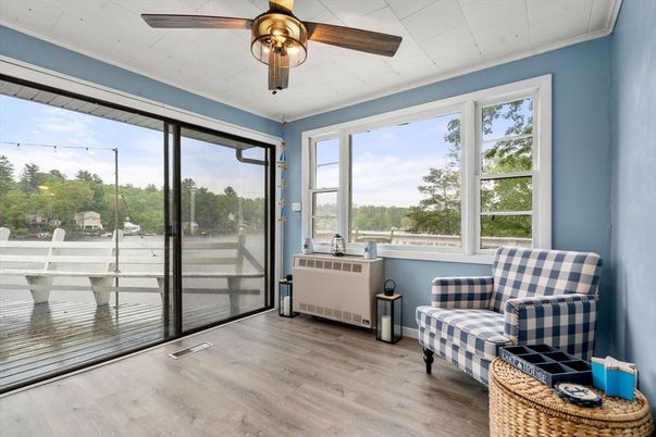 Interior, Sun Room, Wood Texture Flooring