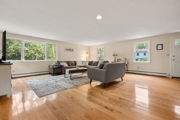 Interior, Living room, Recessed Lighting, Wood Texture Flooring