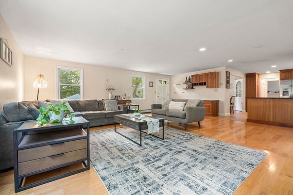 Interior, Kitchen, Living room, Recessed Lighting, Wood Texture Flooring