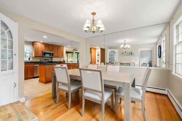Chandelier, Dining room, Interior, Kitchen, Recessed Lighting, Wood Texture Flooring