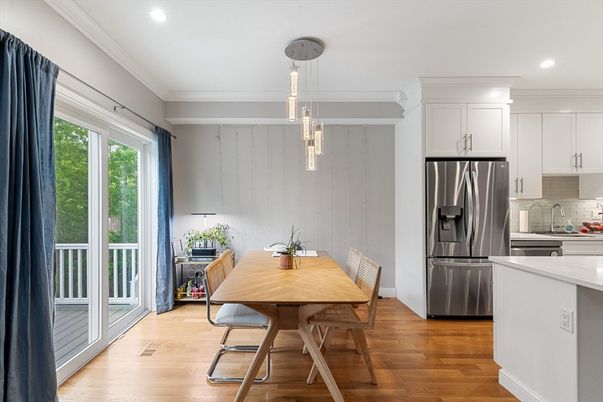 Dining room, Interior, Kitchen, Pendant Lights, Recessed Lighting, Stainless Steel Appliances, Wood Texture Flooring