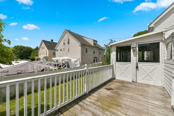 Exterior, Wood Texture Flooring