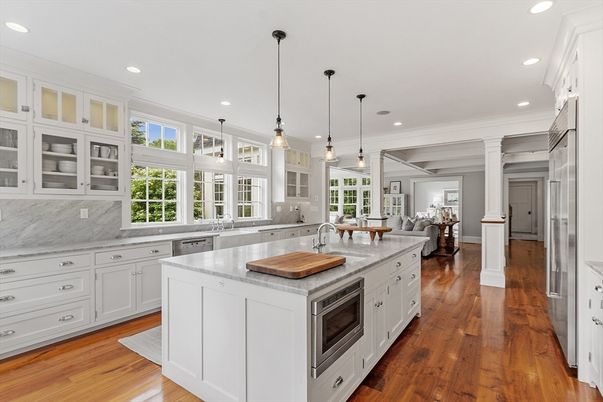 Interior, Kitchen, Living room, Pendant Lights, Recessed Lighting, Wood Texture Flooring