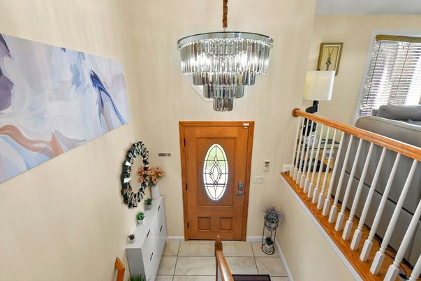 Chandelier, Interior