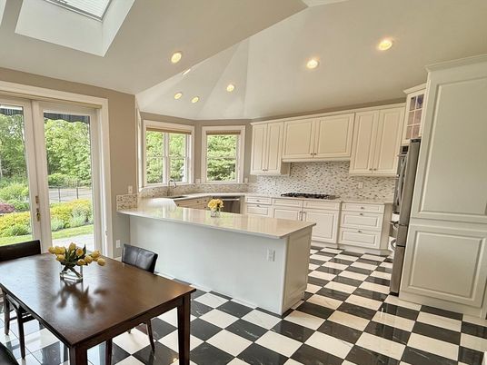 Dining room, Interior, Kitchen, Recessed Lighting