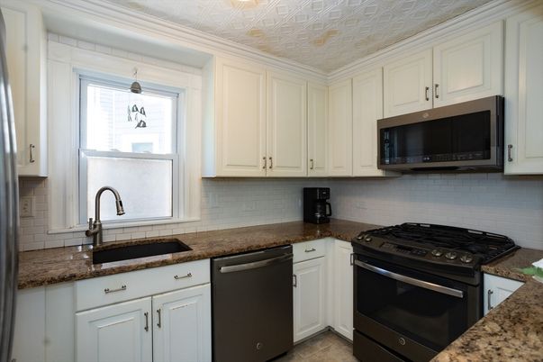 Interior, Kitchen, Stainless Steel Appliances