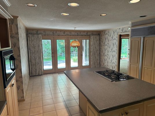 Interior, Kitchen, Pendant Lights, Recessed Lighting