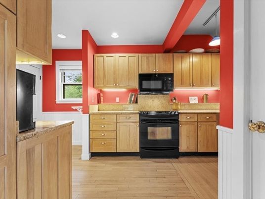 Interior, Kitchen, Pendant Lights, Recessed Lighting, Wood Texture Flooring