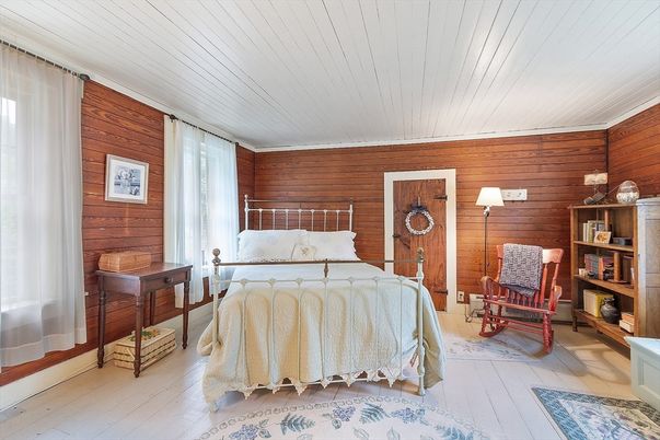 Bedroom, Interior, Wood Texture Flooring, Wooden Walls